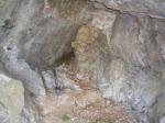 На входе в Антониеву пещеру